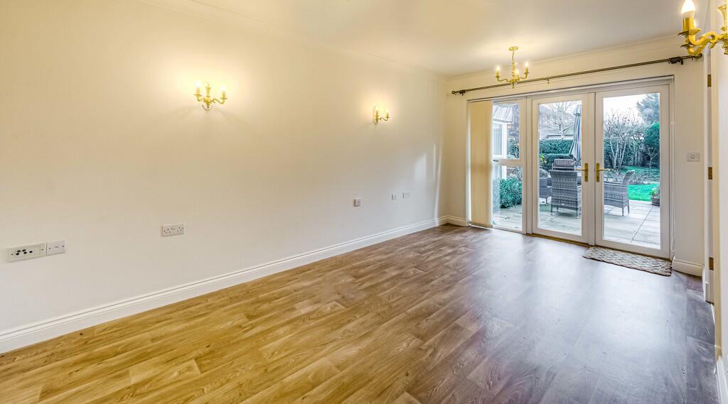 Fontwell Avenue, Eastergate