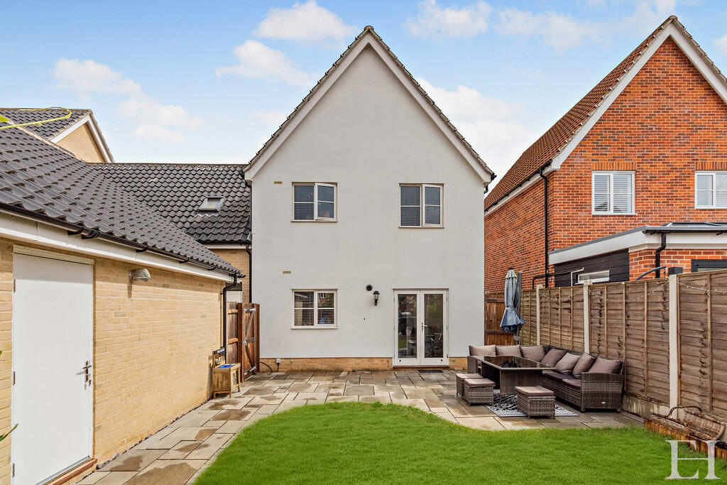 8662282-exteriorW...