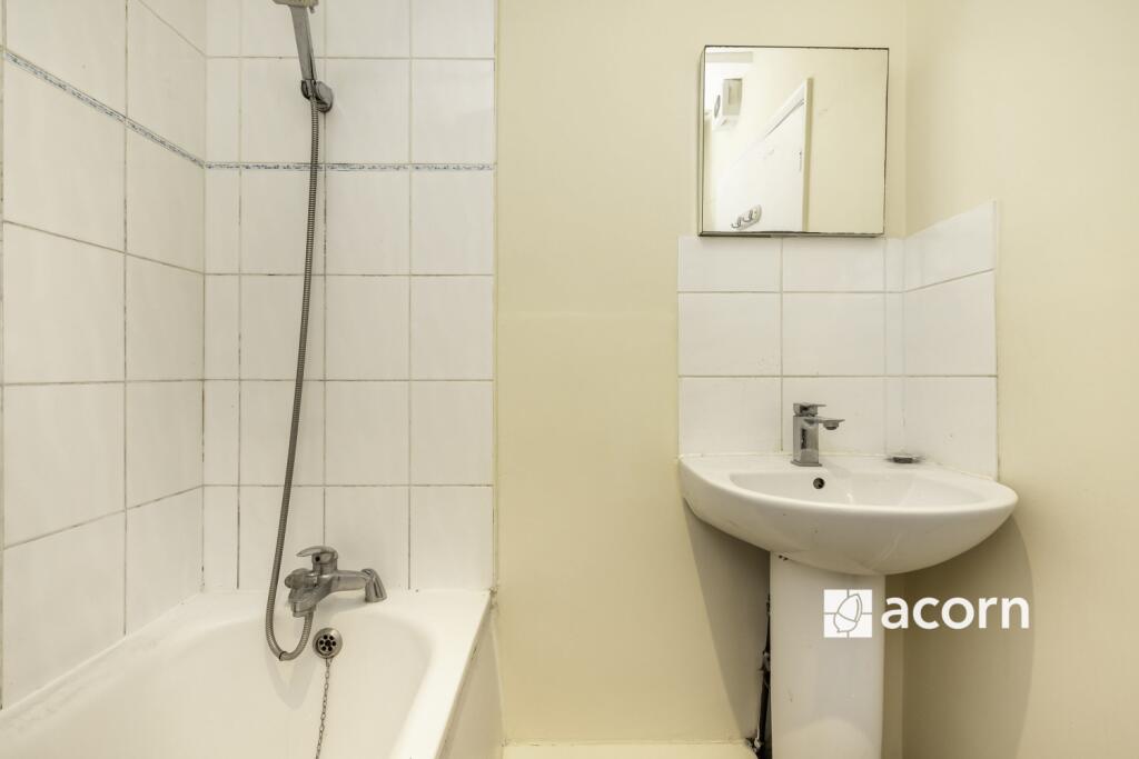 Bathroom (2)