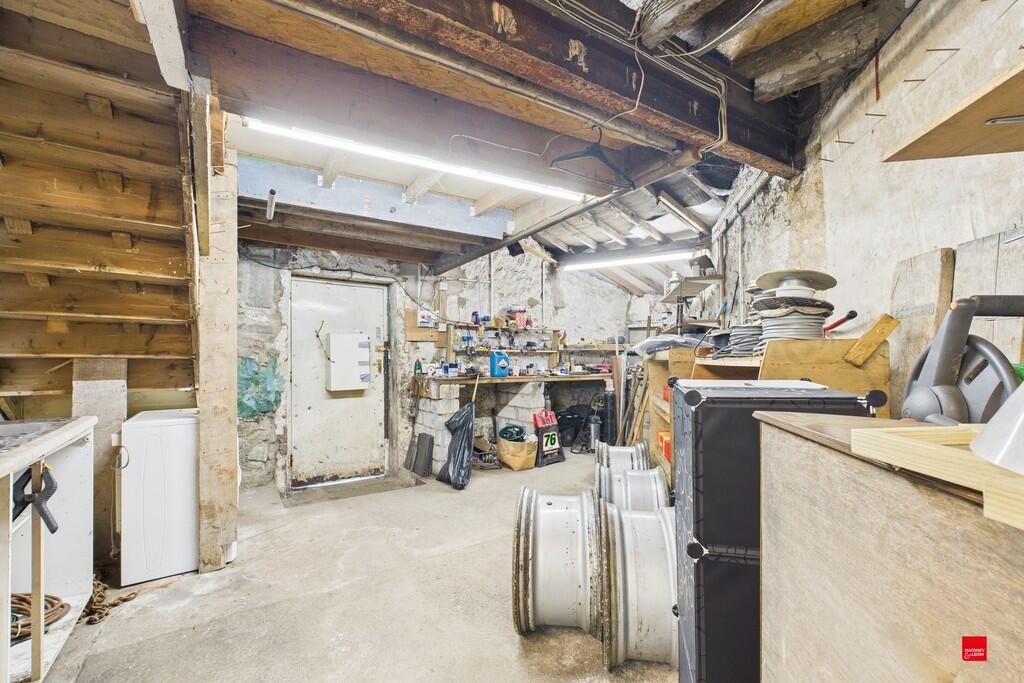 Garage / Workshop
