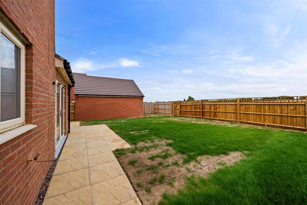Plot31-TheMulberryWeb03.jpg
