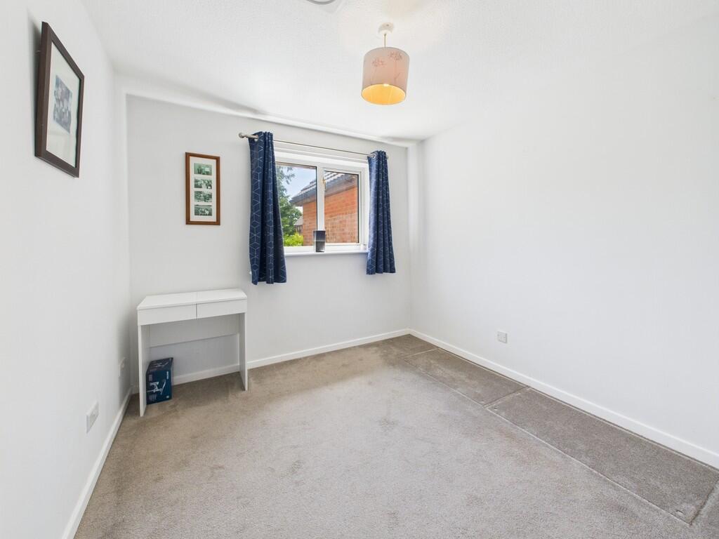 CAM02854G0-PR0413...