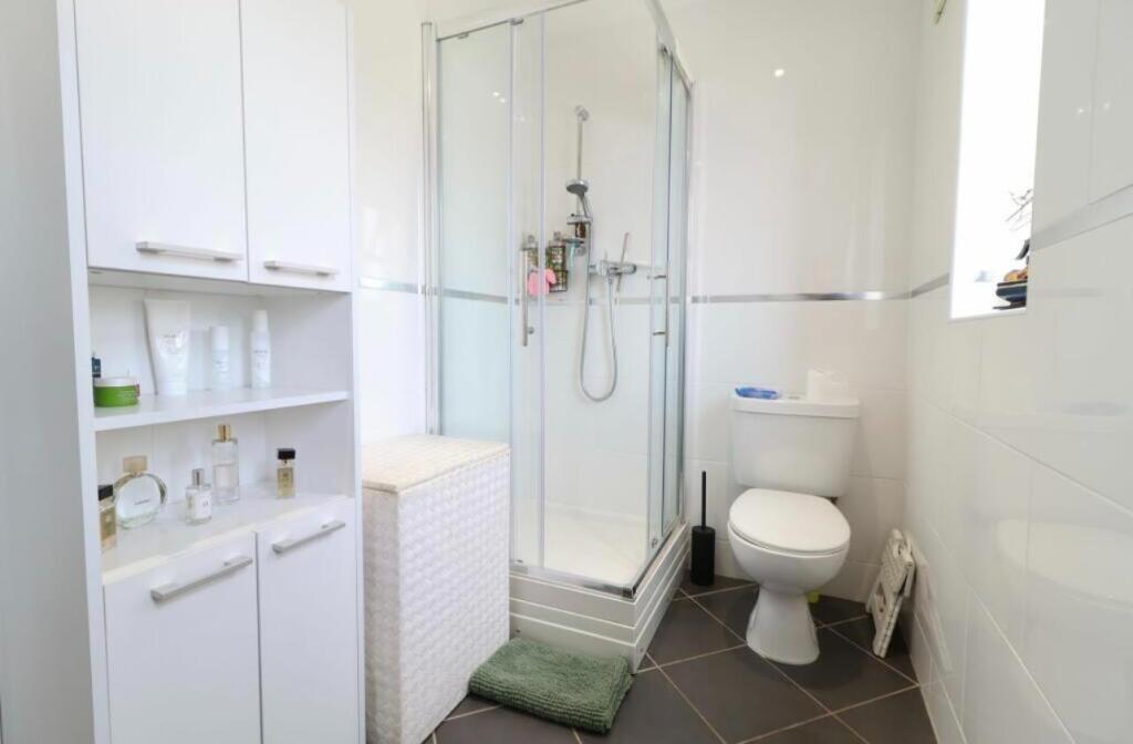 En-Suite.jpeg