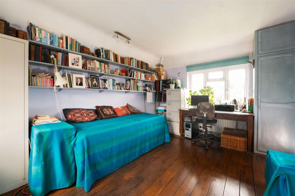 55 Benslow Lane, Hitchin-39.jpg