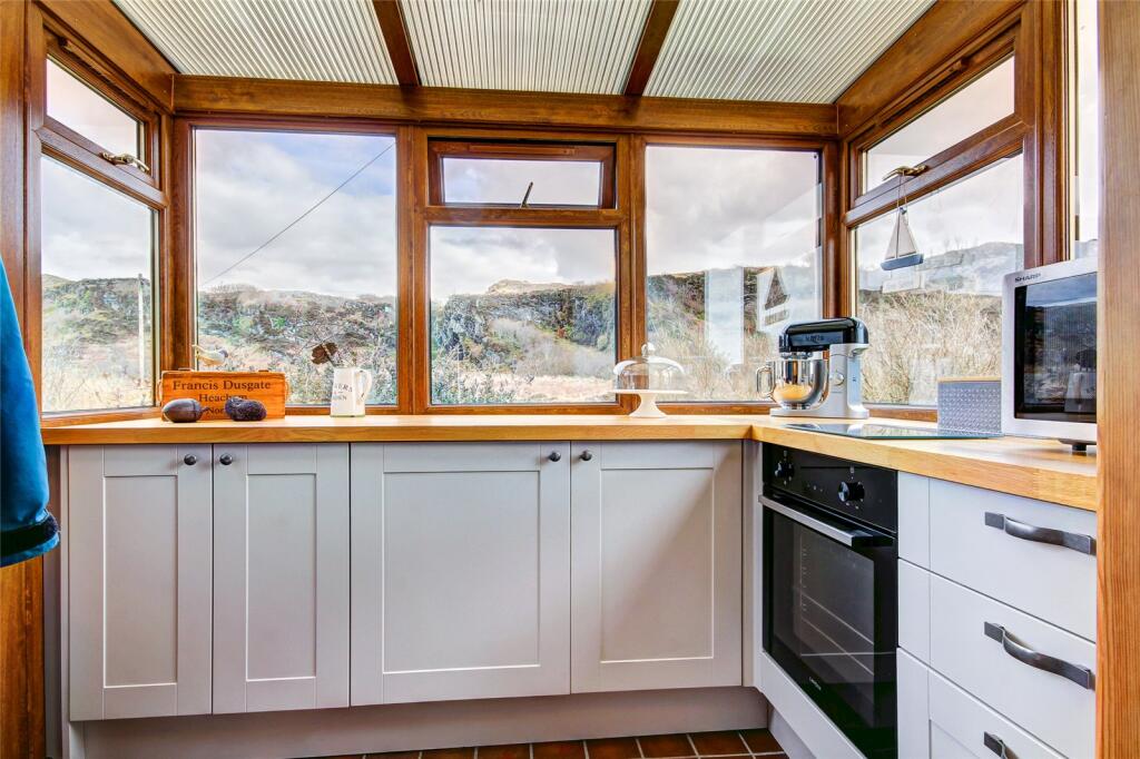 Utility/Porch