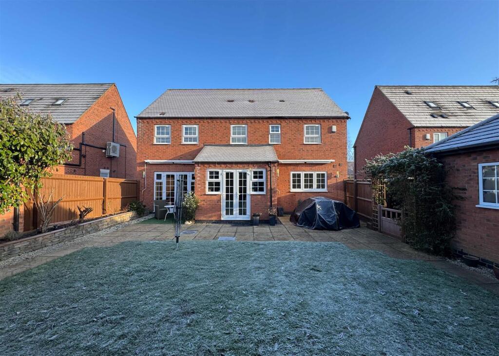 REAR ELEVATION