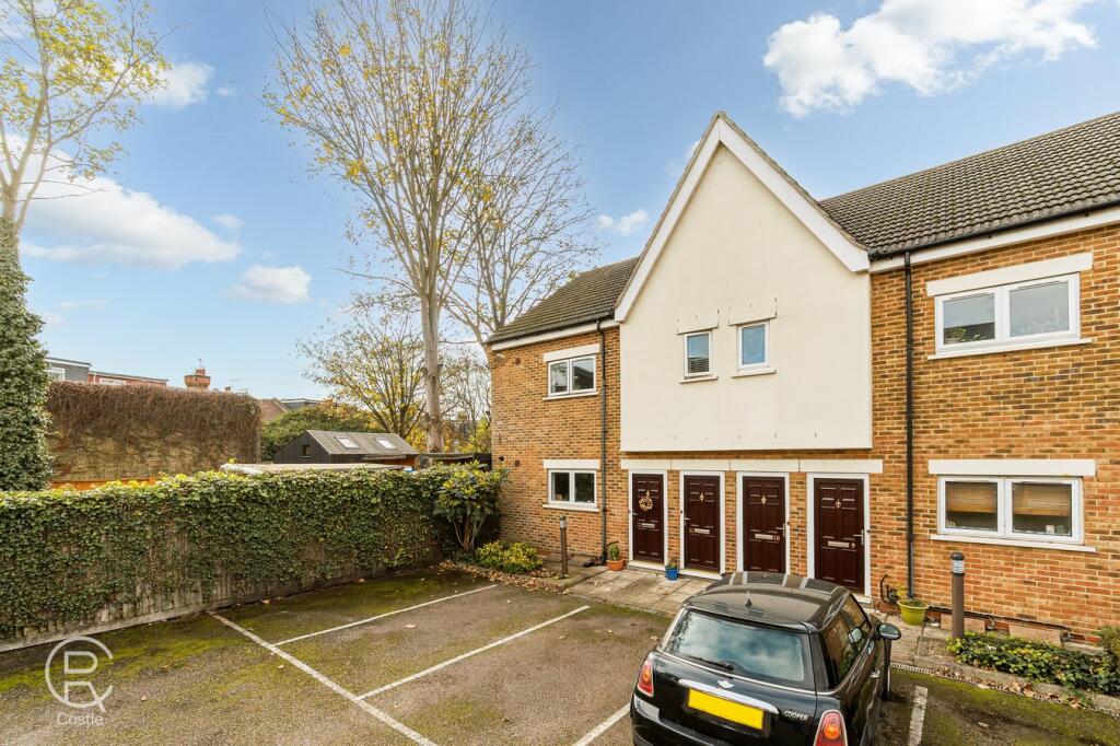 Grosvenor Road, Hanwell, London, W7