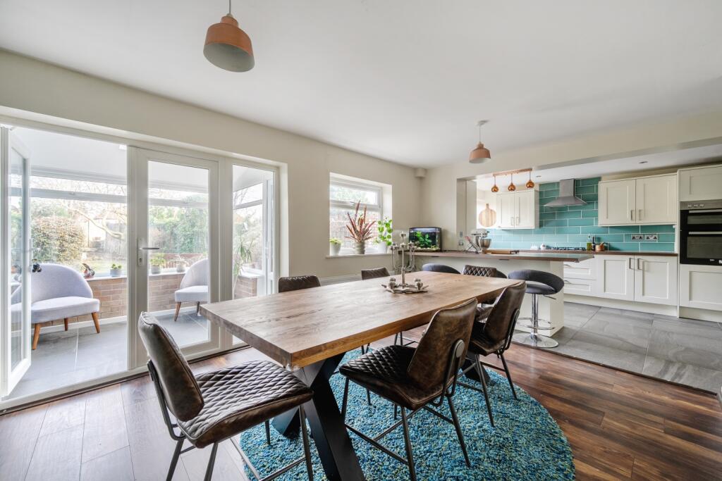 Kitchen 4