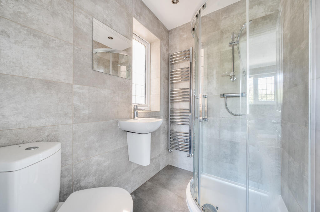 1340340-20-689da2...