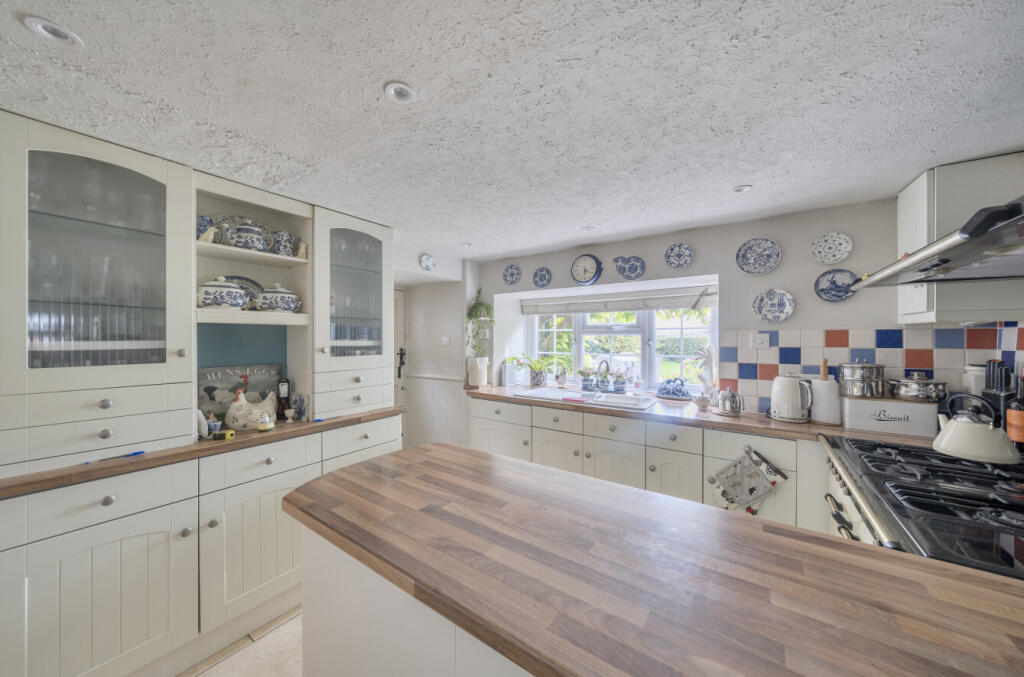 1355890-20-68cc45...