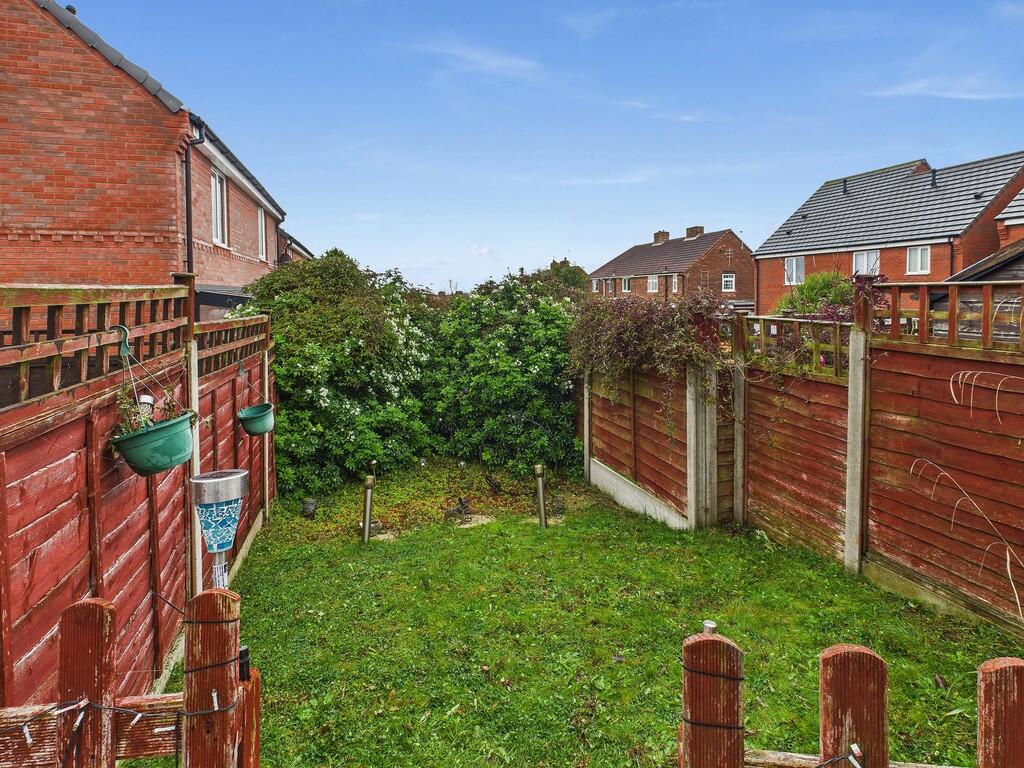 CAM04273G0-PR0223...