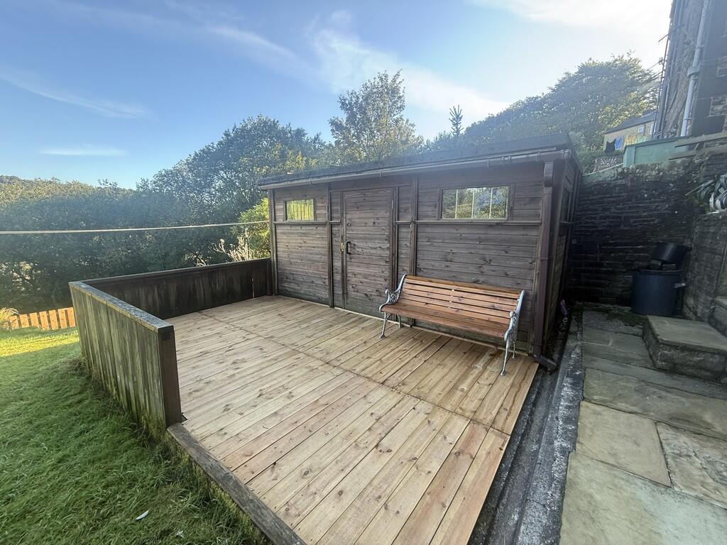Decking/Shed