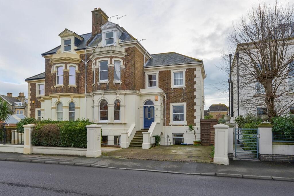 Dover Road Walmer6.jpg