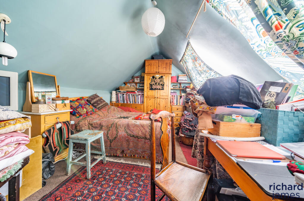 c51e536a-3209-497...