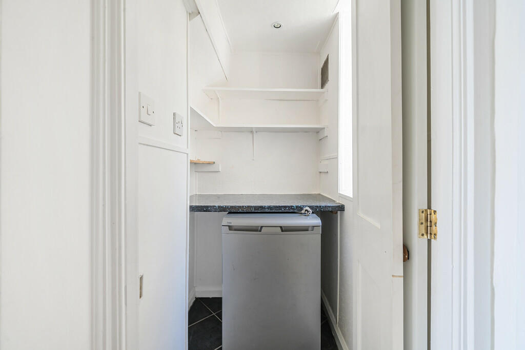 Understairs Cupbo...