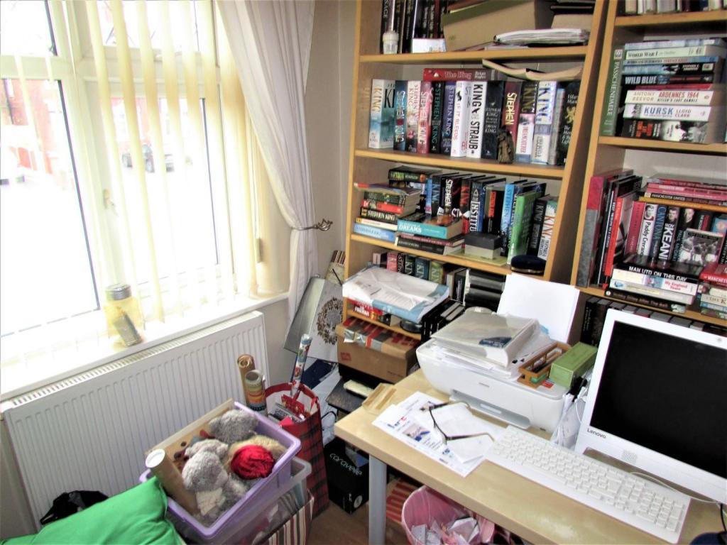 LordLn303bed3.JPG
