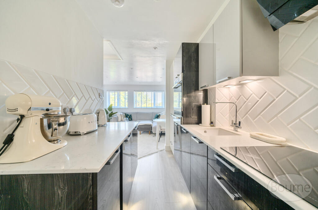 8222a541-6812-42c...