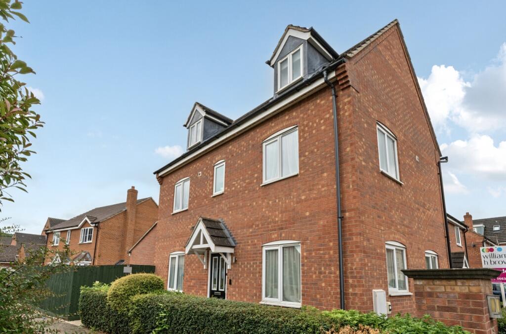 1331872-22-6888b4ab01dab