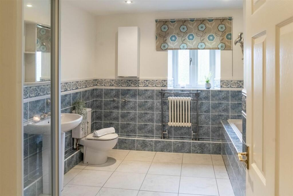 Main bathroom