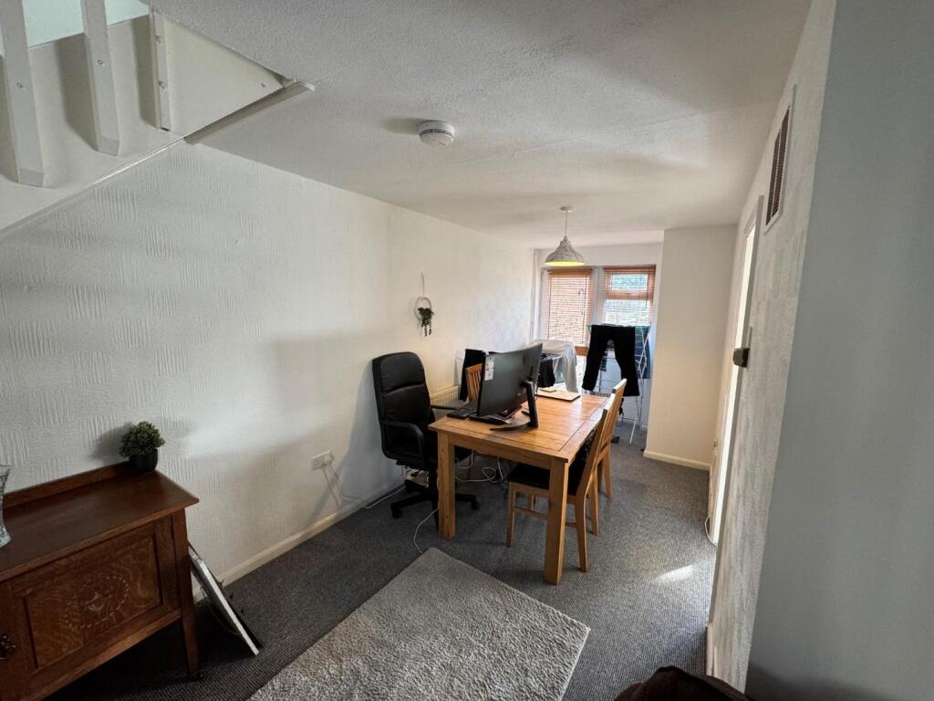 dining room.jpg
