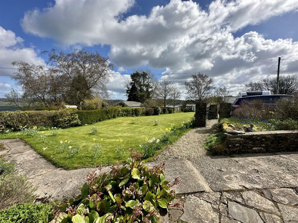 GARDENS