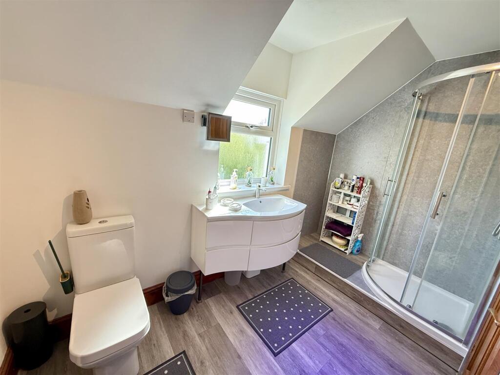 En-Suite shower room