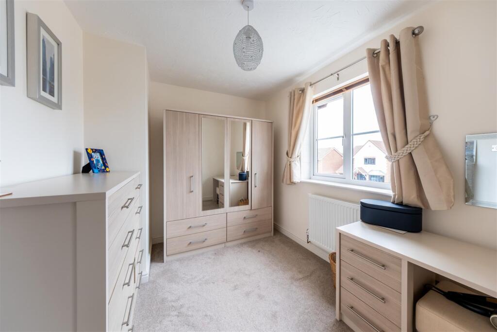 14 Carnoustie Close-022.JPG