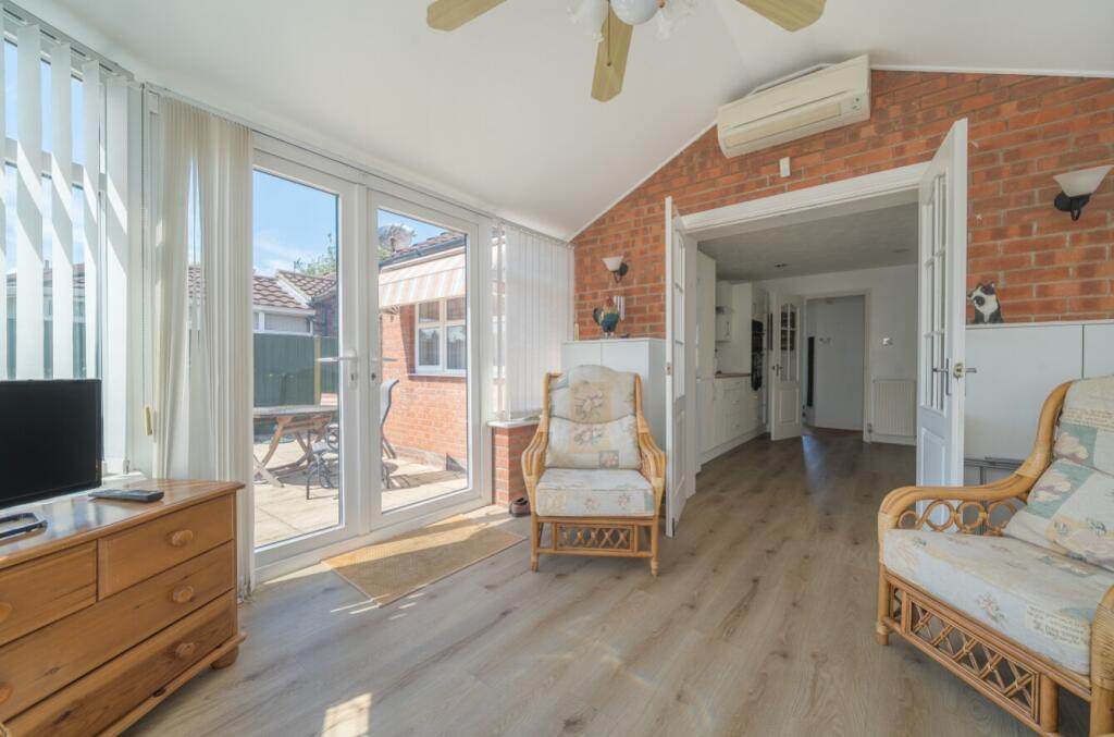 1324514-4-68705620c3f90