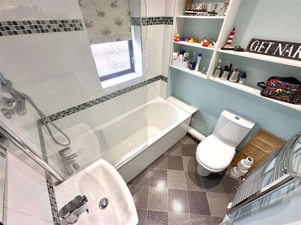 Contemporary Bathroom 434