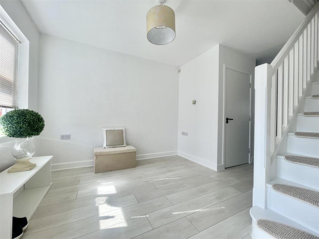 Front Room / Living Room