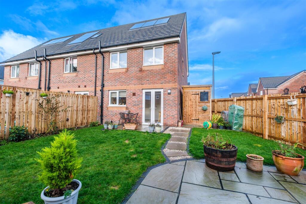 Twister Crescent-40.jpg