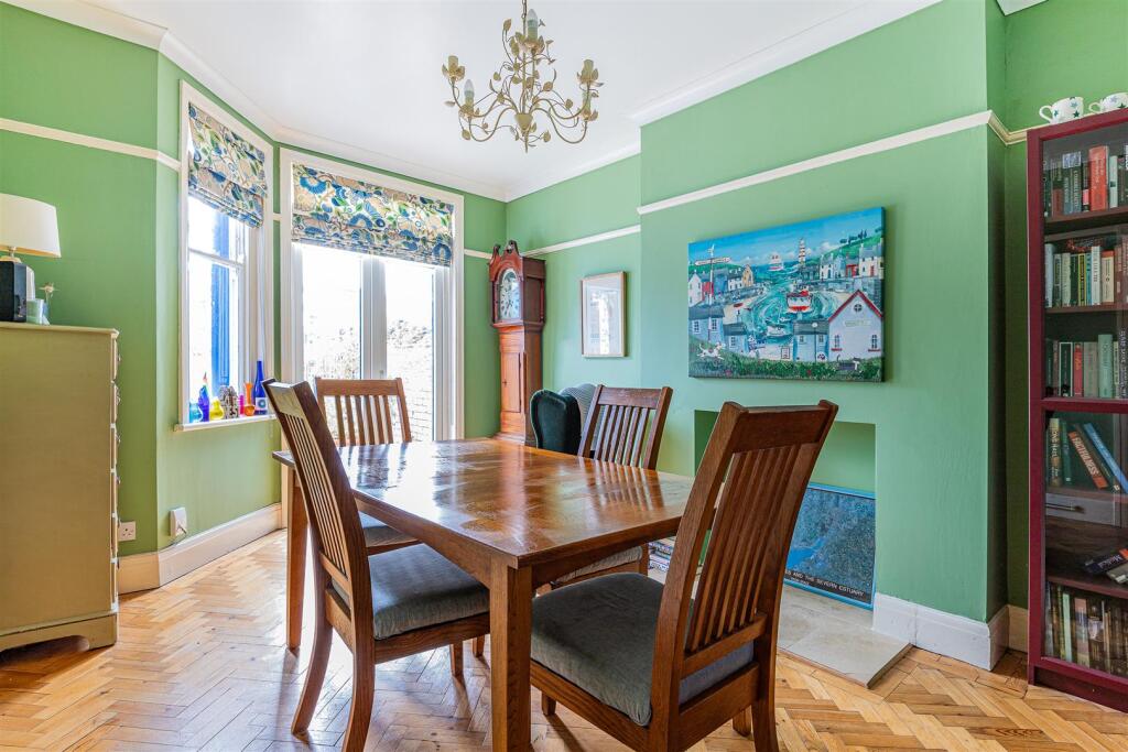 Princes Street 37-21.jpg