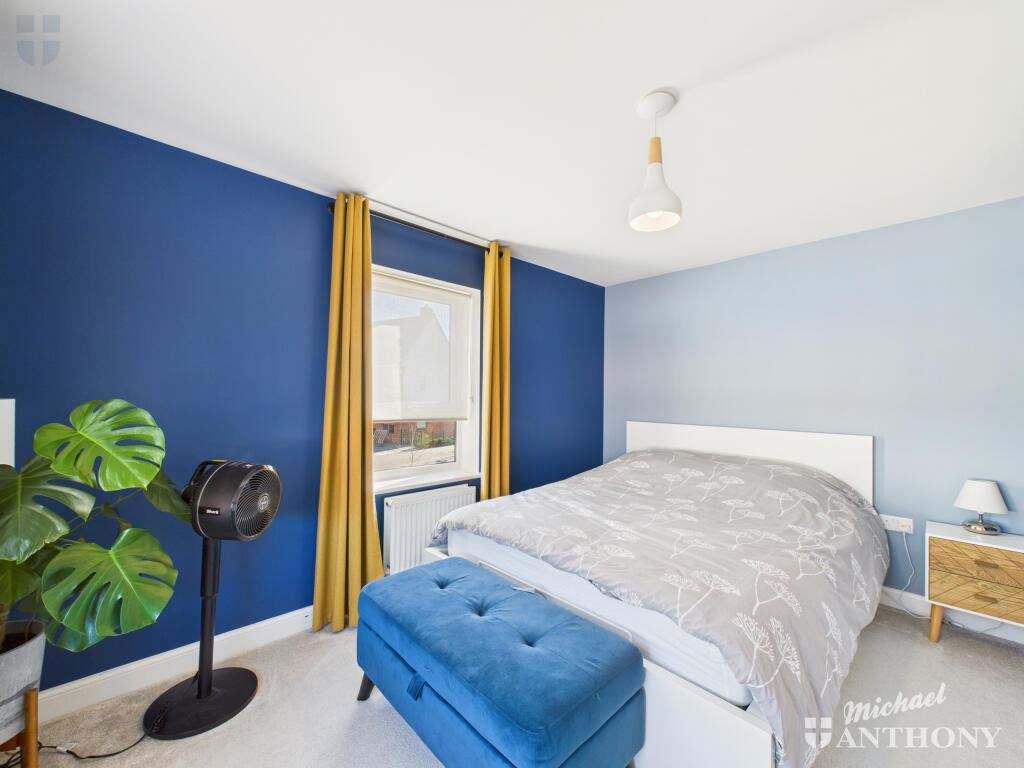 CAM03218G0-PR0783-STILL007