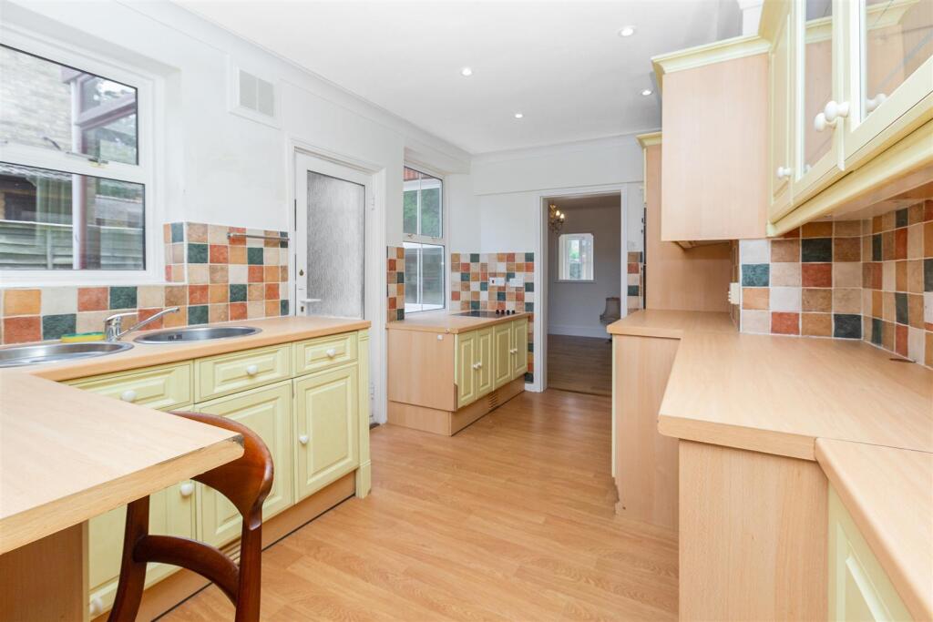 07-140dJPH - 83787 - 4 Rectory Terrace, Park Rd, F