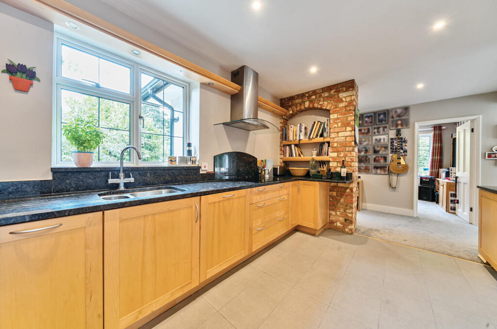 1321666-13-687522...