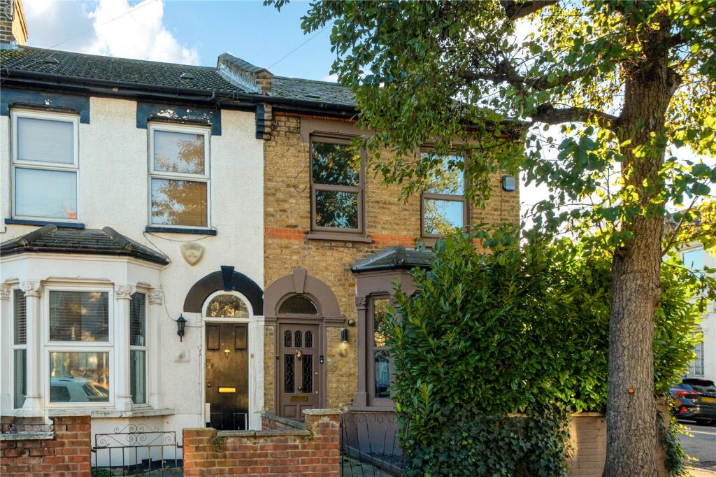 Cheddington Road, Edmonton, London, N18