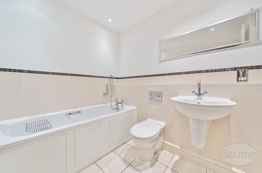 89352806-a668-46f...