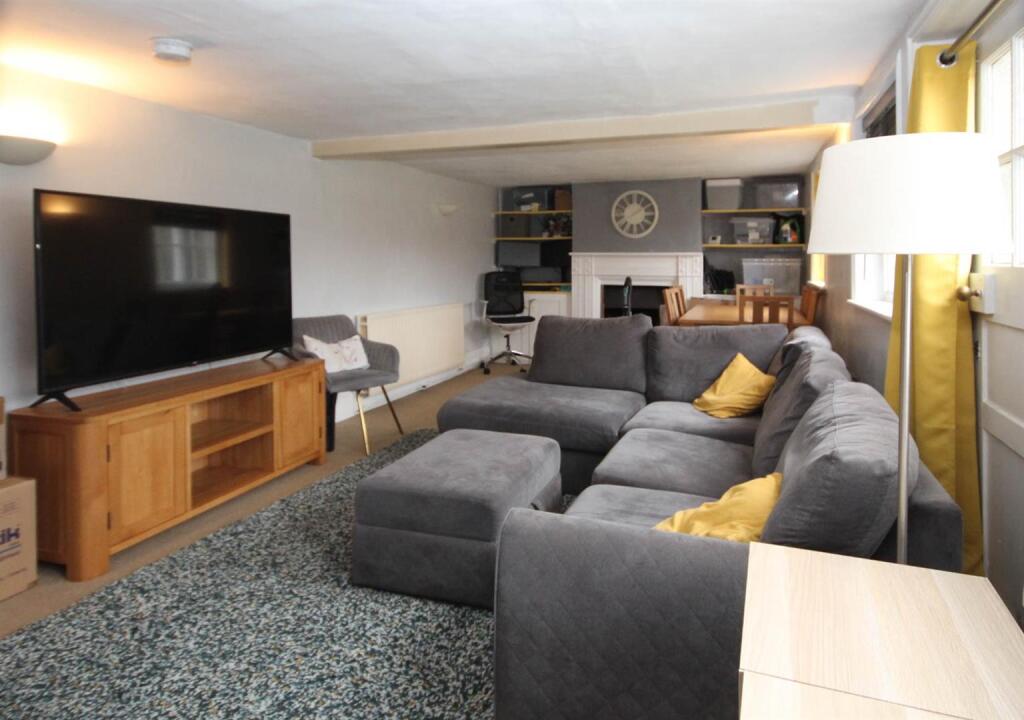 External View (6 of 14).jpg