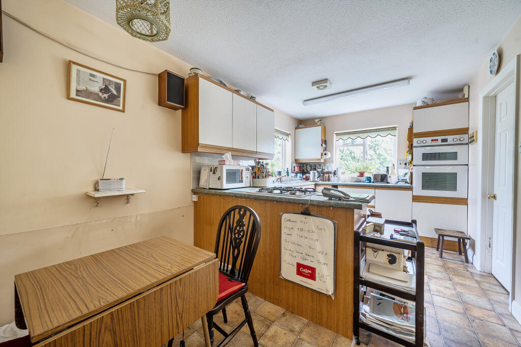 1364816-19-68e935809e753