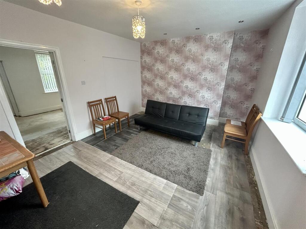 Studio / Office space