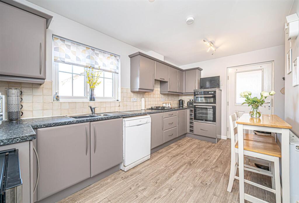 untitled (8 of 1).JPG