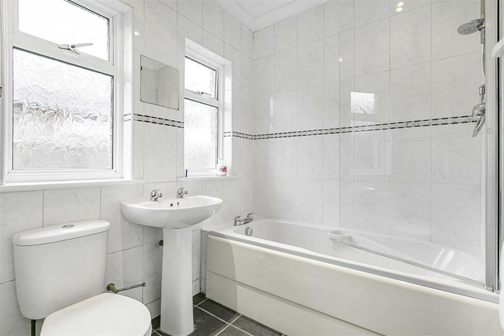 Chattern Road Bathroom.JPG