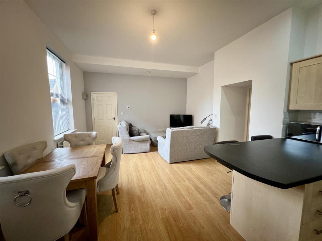 Living Dining Kitchen