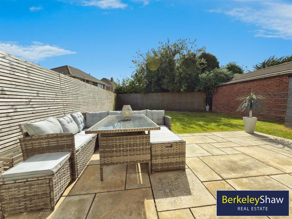 e37da481--4B22-91DF-F0B46F02EB76-72256-000018199C1