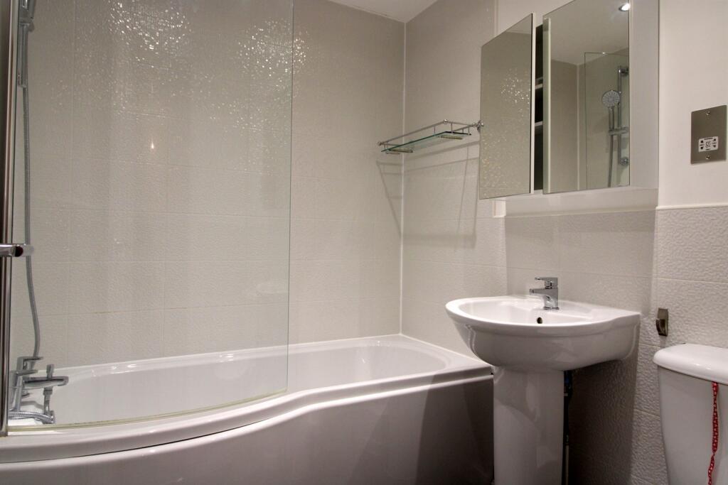 Luxury+modern+bathro