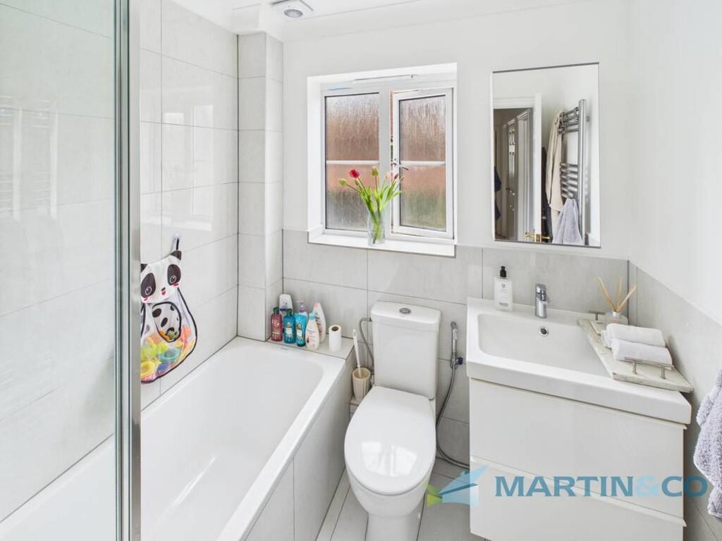 CAM02145G0-PR0065...