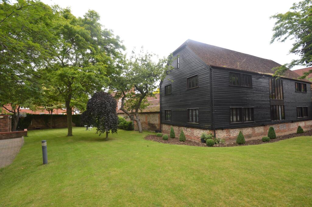 13 Copyground Court