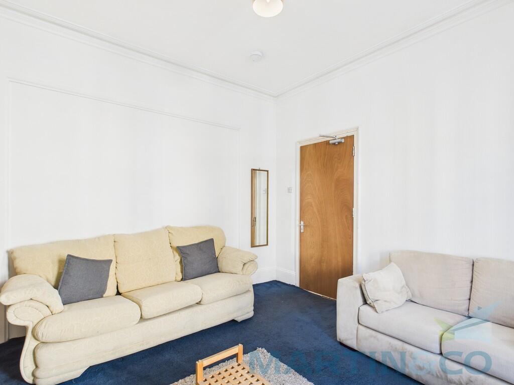 Living Room Pic 2