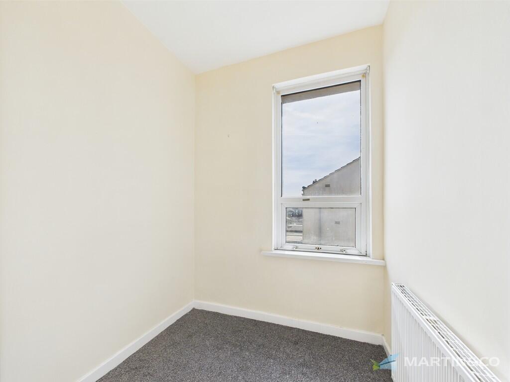 CAM02318G0-PR0437...