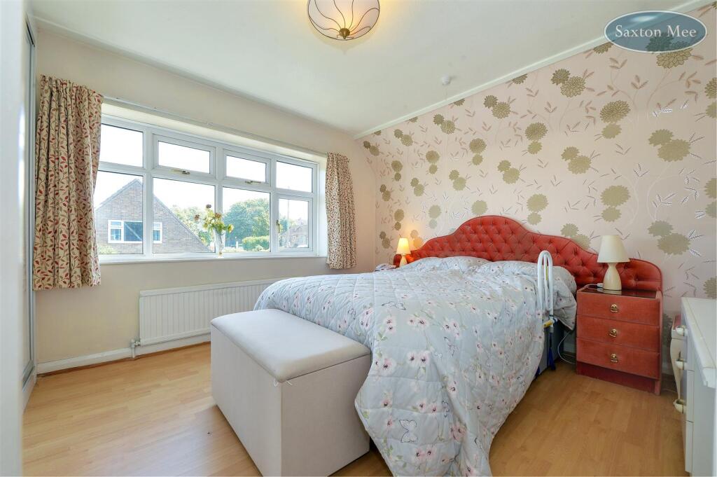 29 MCINTYRE ROAD - bedroom 1 1543.jpg